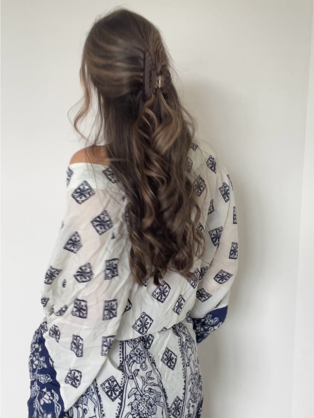 Anthropologie Cream and Navy Printed Robe